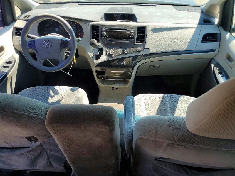 53540116 :رقم المزاد ، 5TDKK3DC7BS150387 vin ، 2011 Toyota Sienna مزاد بيع