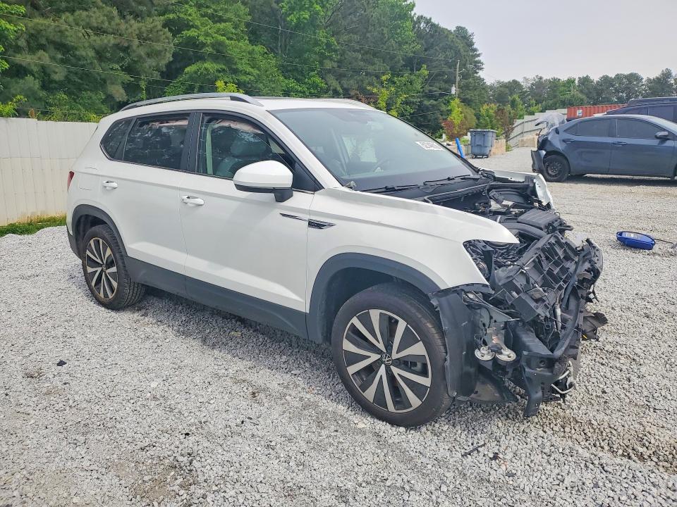 52749916 :رقم المزاد ، 3VVEX7B21RM064391 vin ، 2024 Volkswagen Taos مزاد بيع