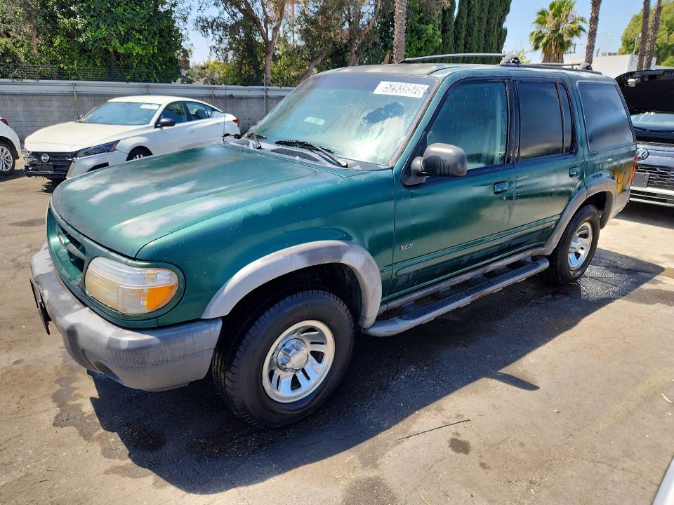 52939576 :رقم المزاد ، 1FMZU62X9YZC31135 vin ، 2000 Ford Explorer مزاد بيع
