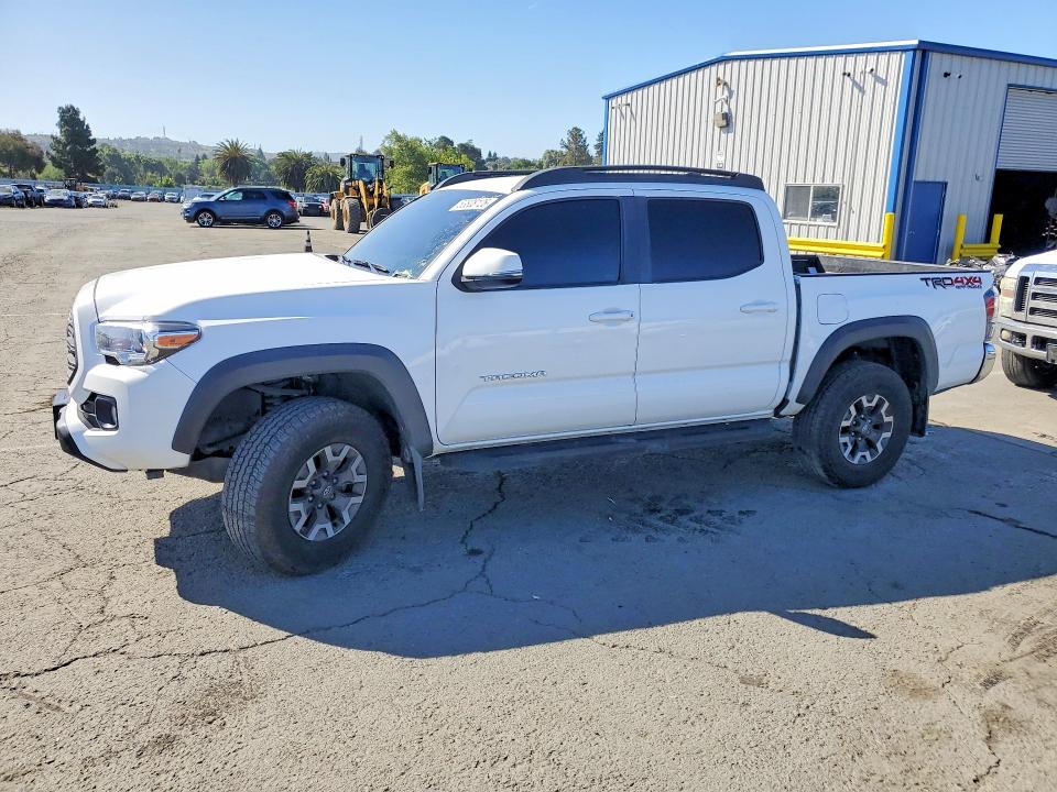 Продажа на аукционе авто 2023 Toyota Tacoma, vin: 3TMCZ5AN5PM630629, номер лота: 53808126