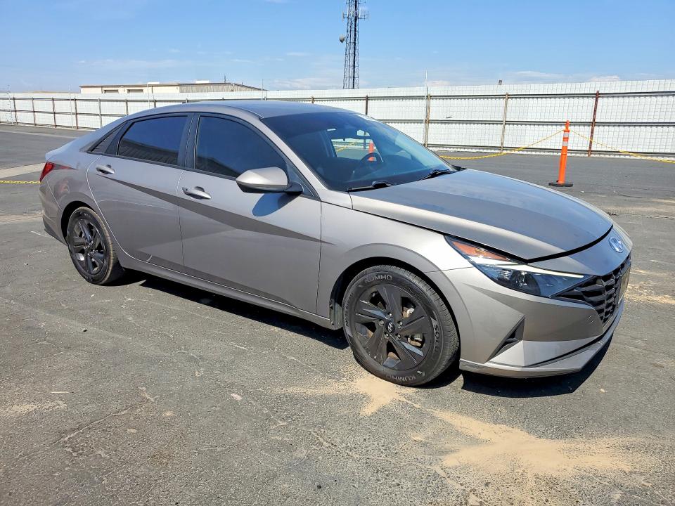 Продаж на аукціоні авто 2021 Hyundai Elantra, vin: KMHLS4AG7MU106479, номер лоту: 53206646