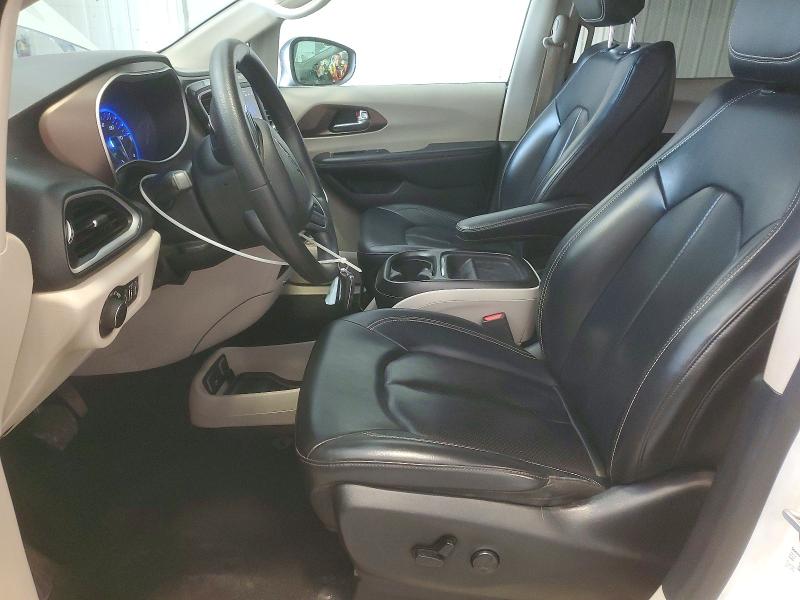 2020 Chrysler Voyager მანქანა იყიდება აუქციონზე, vin: 2C4RC1DGXLR156665, აუქციონის ნომერი: 51969936