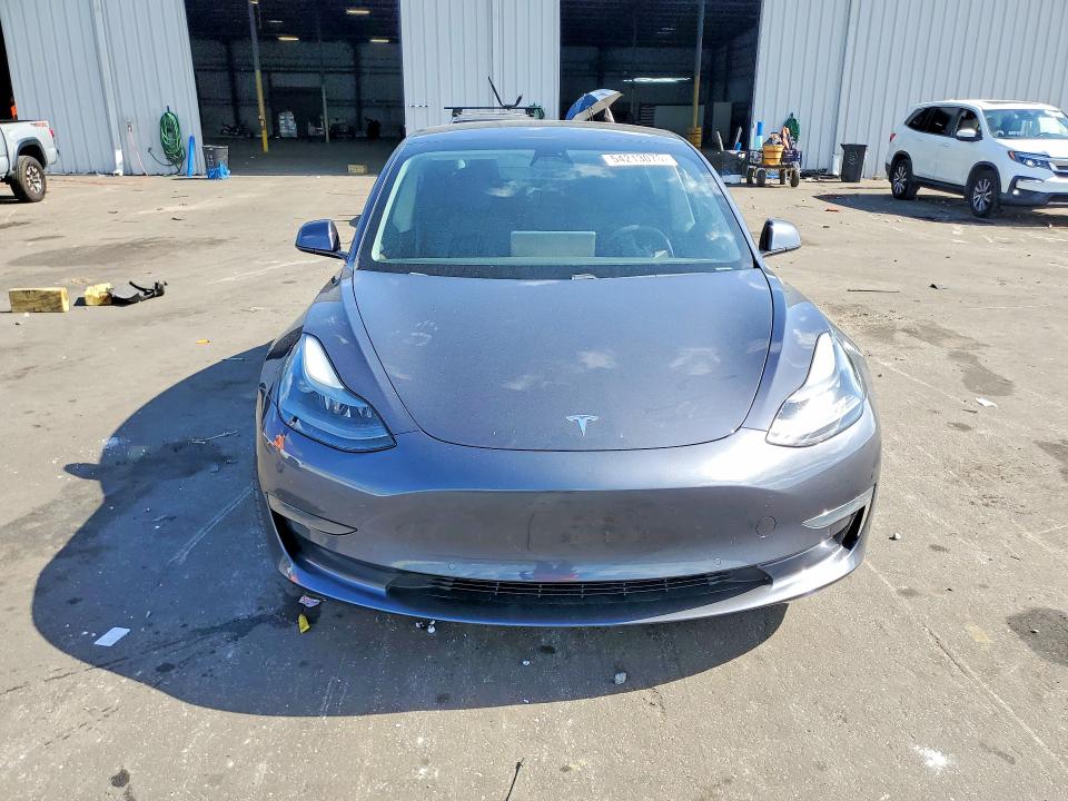 Продажа на аукционе авто 2021 Tesla Model 3, vin: 5YJ3E1EA4MF085129, номер лота: 54213076
