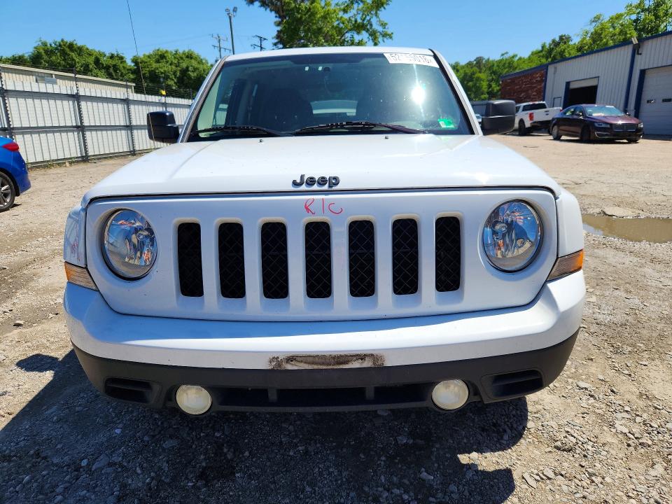 52155016 :رقم المزاد ، 1C4NJRBBXFD417150 vin ، 2015 Jeep Patriot مزاد بيع