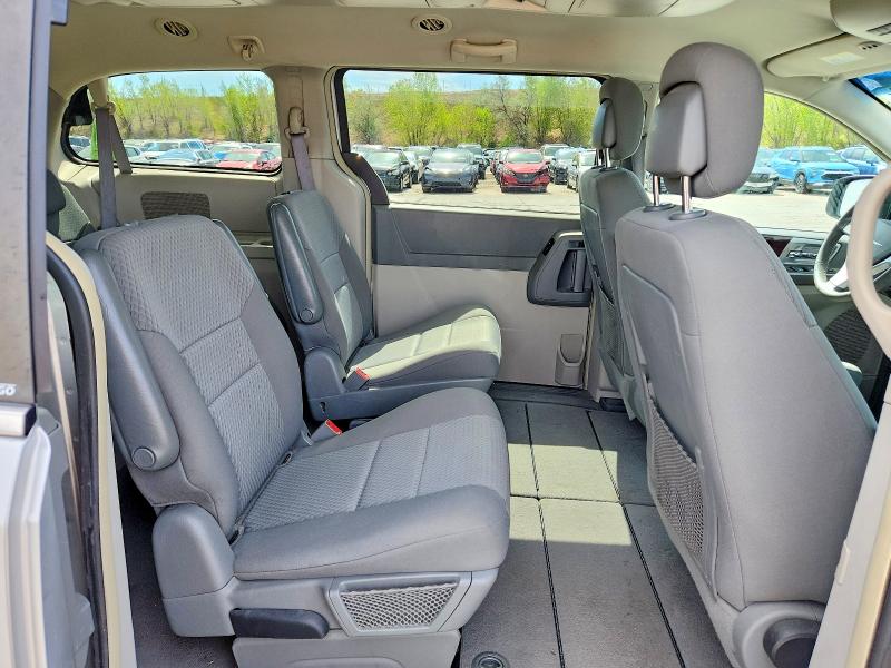 52088116 :رقم المزاد ، 2A4RR5D1XAR271453 vin ، 2010 Chrysler Town & Country مزاد بيع