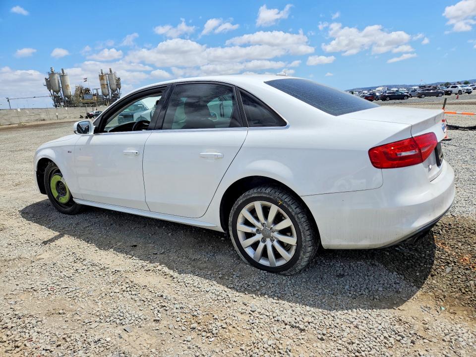 54553246 :رقم المزاد ، WAUBFAFL5FN034183 vin ، 2015 Audi A4 مزاد بيع