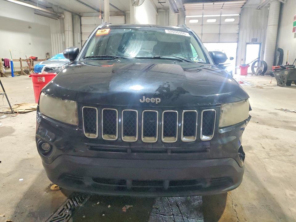 2013 Jeep Compass მანქანა იყიდება აუქციონზე, vin: 1C4NJDBB5DD113773, აუქციონის ნომერი: 52090406