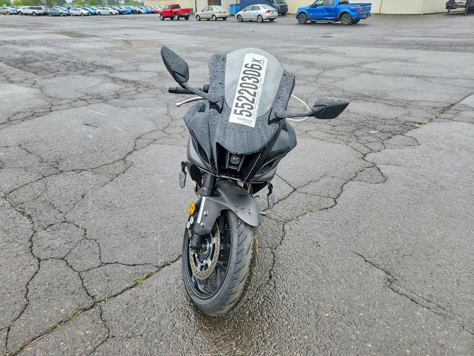 55220306 :رقم المزاد ، JYARM38E5RA013665 vin ، 2024 Yamaha Yzfr7 مزاد بيع