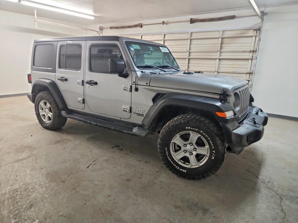 2020 Jeep Wrangler Unlimited მანქანა იყიდება აუქციონზე, vin: 1C4HJXDN4LW198226, აუქციონის ნომერი: 52507046