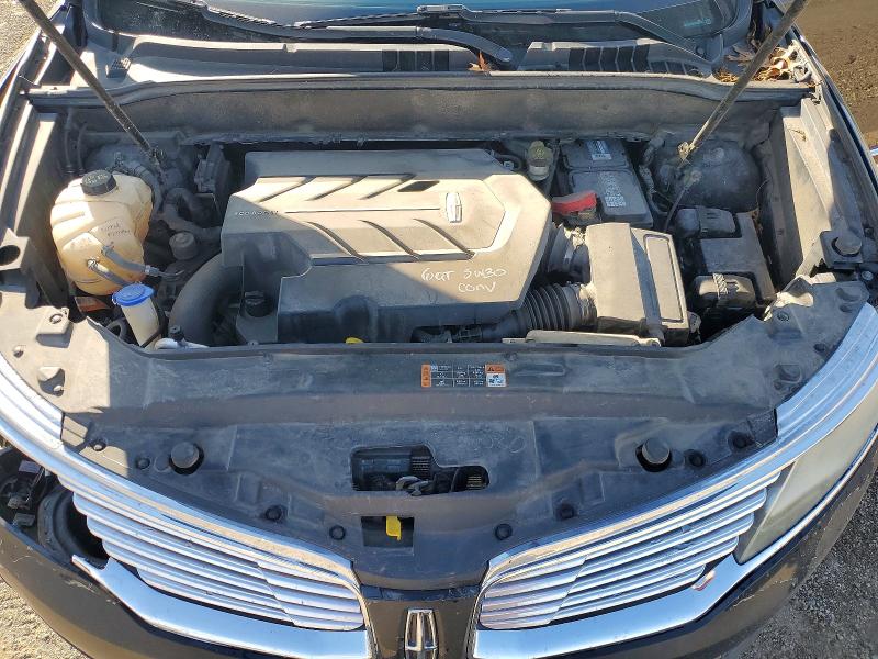 54672776 :رقم المزاد ، 2LMTJ8LP8GBL57646 vin ، 2016 Lincoln Mkx مزاد بيع