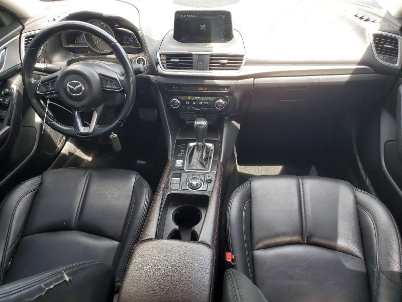 2018 Mazda 3 მანქანა იყიდება აუქციონზე, vin: 3MZBN1V37JM212215, აუქციონის ნომერი: 52988346
