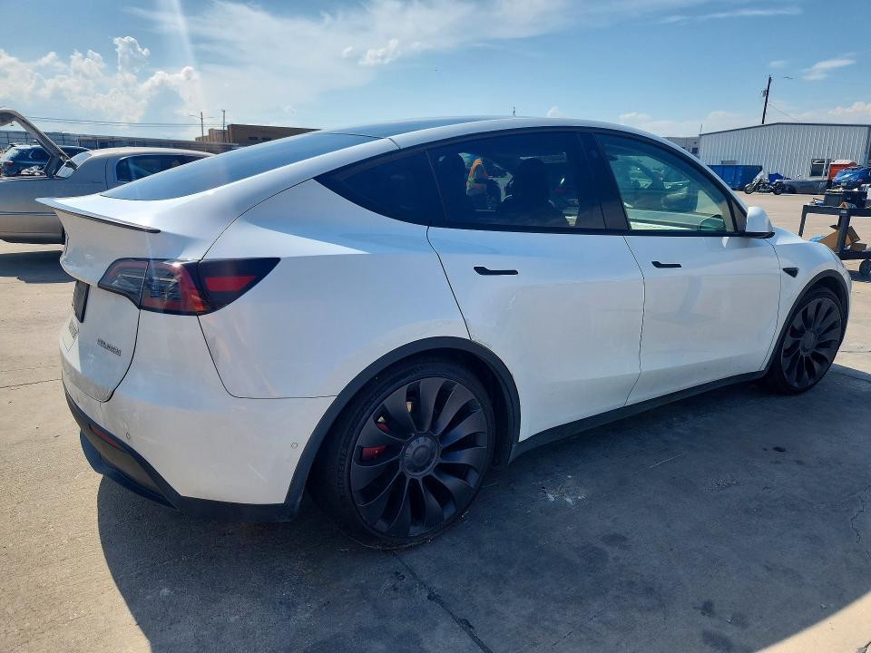 2022 Tesla Model  Y მანქანა იყიდება აუქციონზე, vin: 7SAYGDEF5NF552771, აუქციონის ნომერი: 54446126