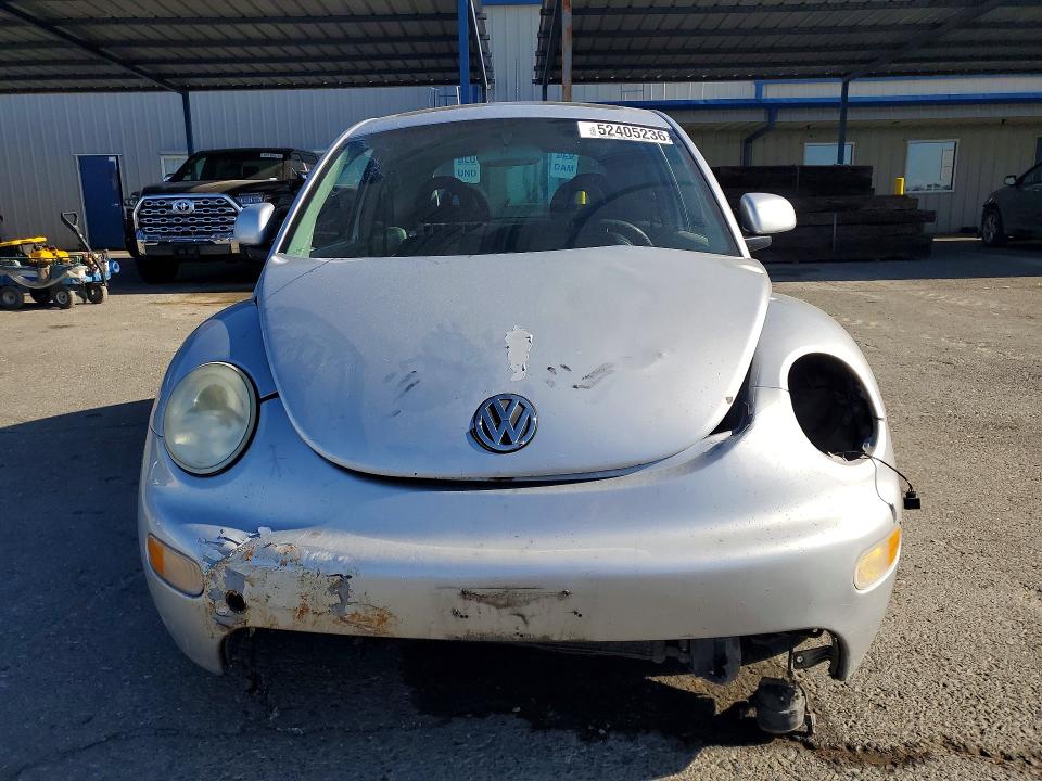 Продаж на аукціоні авто 2000 Volkswagen New Beetle, vin: 3VWCA21C7YM484446, номер лоту: 52405236