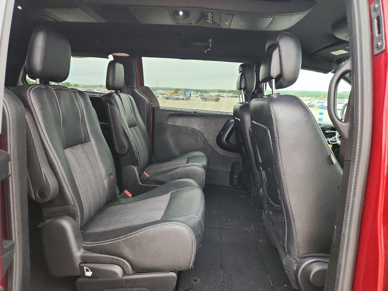 52075616 :رقم المزاد ، 2C4RC1HG2FR731310 vin ، 2015 Chrysler Town & Country مزاد بيع