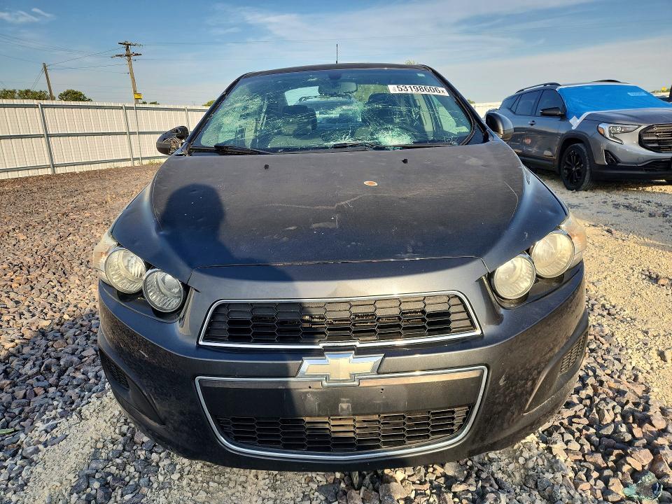 53198606 :رقم المزاد ، 1G1JA5SH2E4105164 vin ، 2014 Chevrolet Sonic مزاد بيع