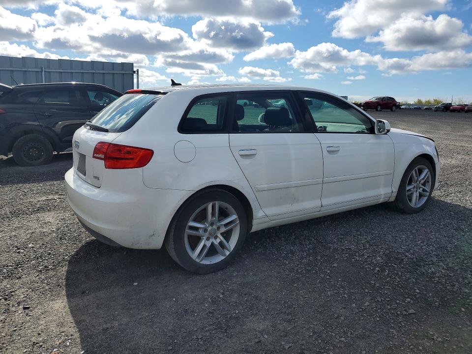 Продаж на аукціоні авто 2011 Audi A3, vin: WAUAFCFM9BA102048, номер лоту: 53012586
