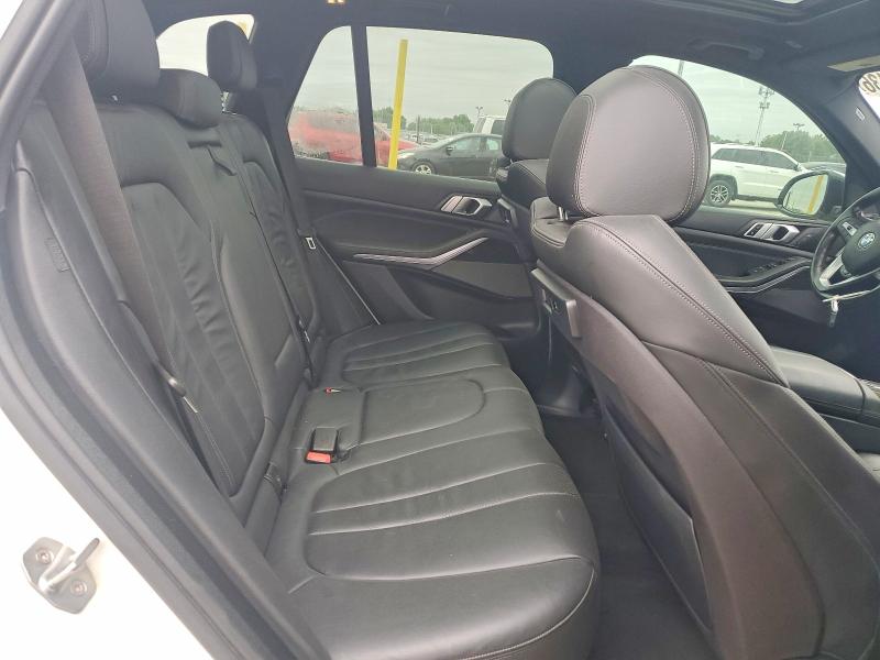 54453436 :رقم المزاد ، 5UXCR6C54KLK80518 vin ، 2019 Bmw X5 مزاد بيع