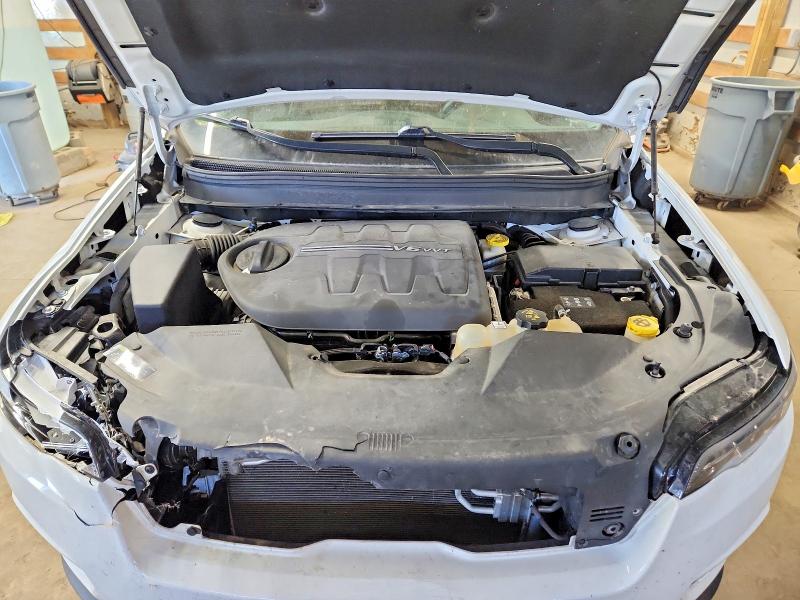 52742856 :رقم المزاد ، 1C4PJLLX0KD270900 vin ، 2019 Jeep Cherokee مزاد بيع