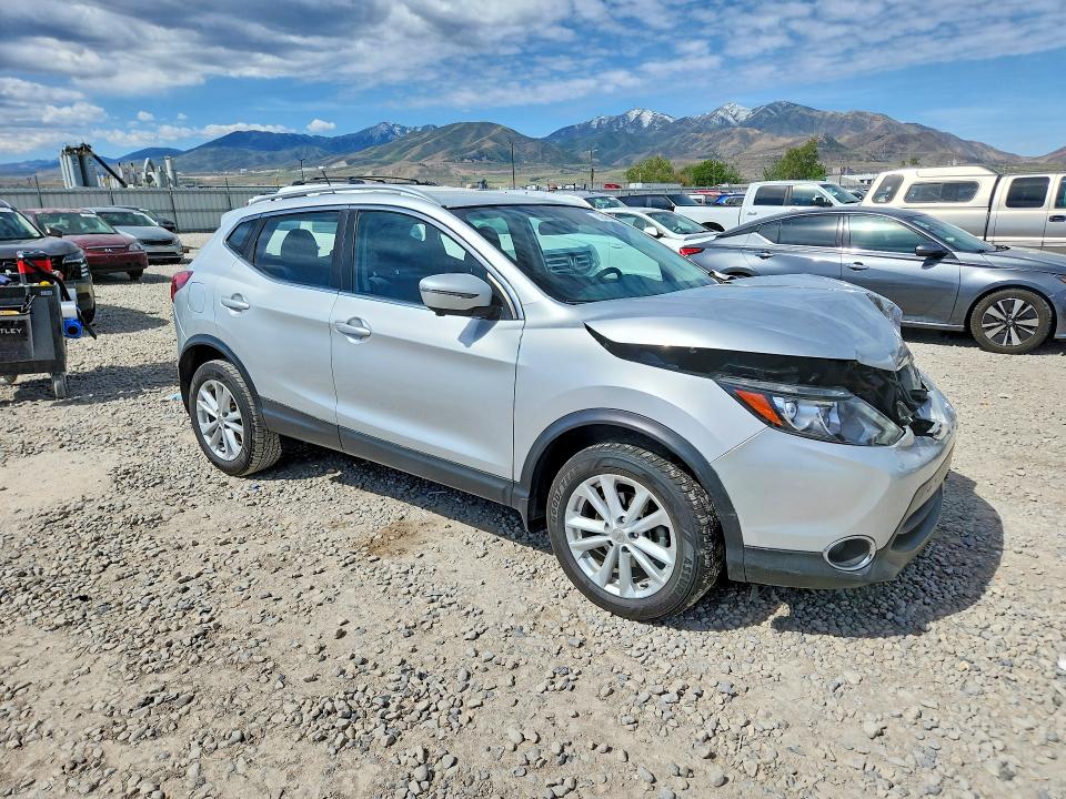 Продажа на аукционе авто 2017 Nissan Rogue Sport, vin: JN1BJ1CR7HW101960, номер лота: 53549056