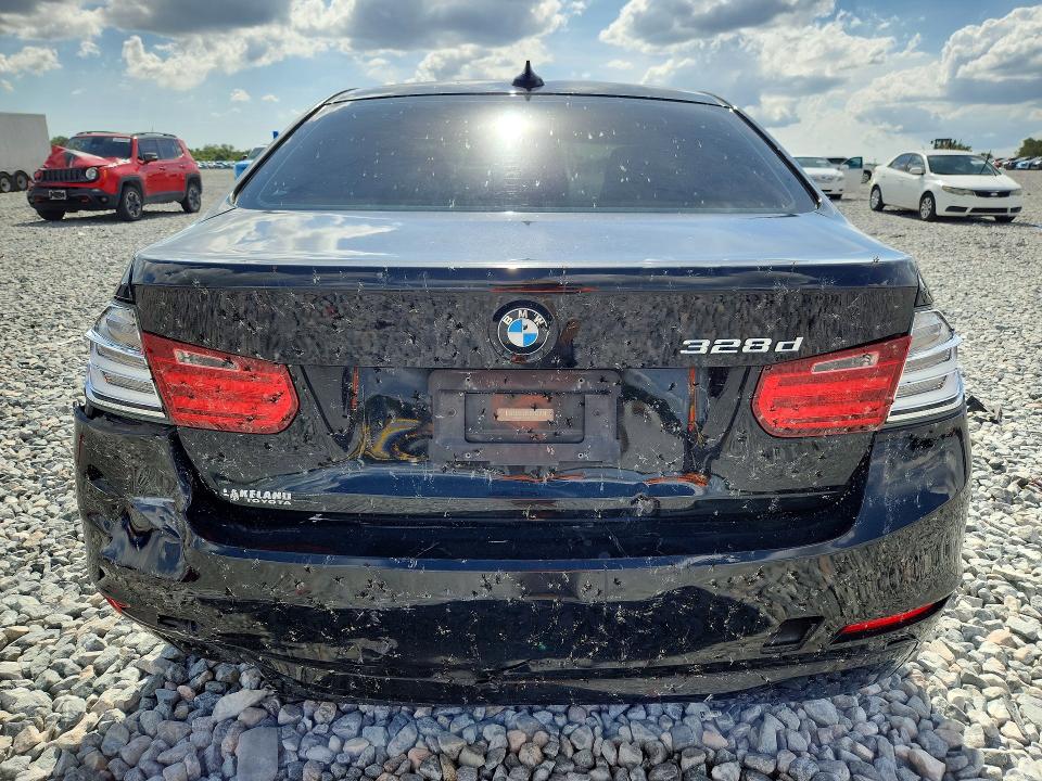 51905126 :رقم المزاد ، WBA3D3C59EK155830 vin ، 2014 Bmw 328 مزاد بيع