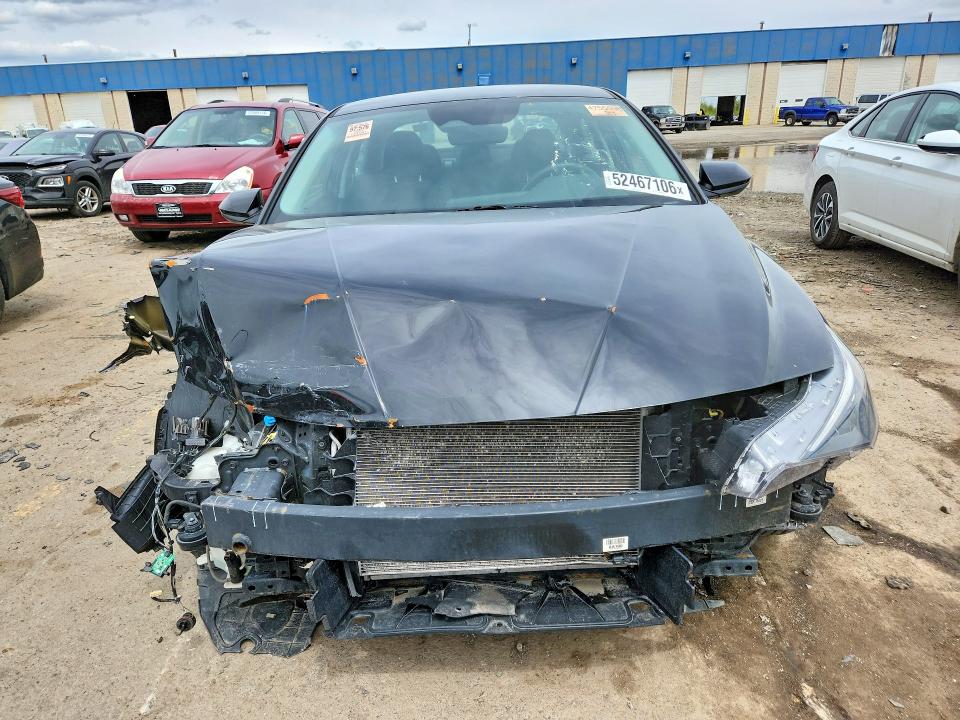 2021 Hyundai Elantra მანქანა იყიდება აუქციონზე, vin: KMHLM4AG8MU131031, აუქციონის ნომერი: 52467106