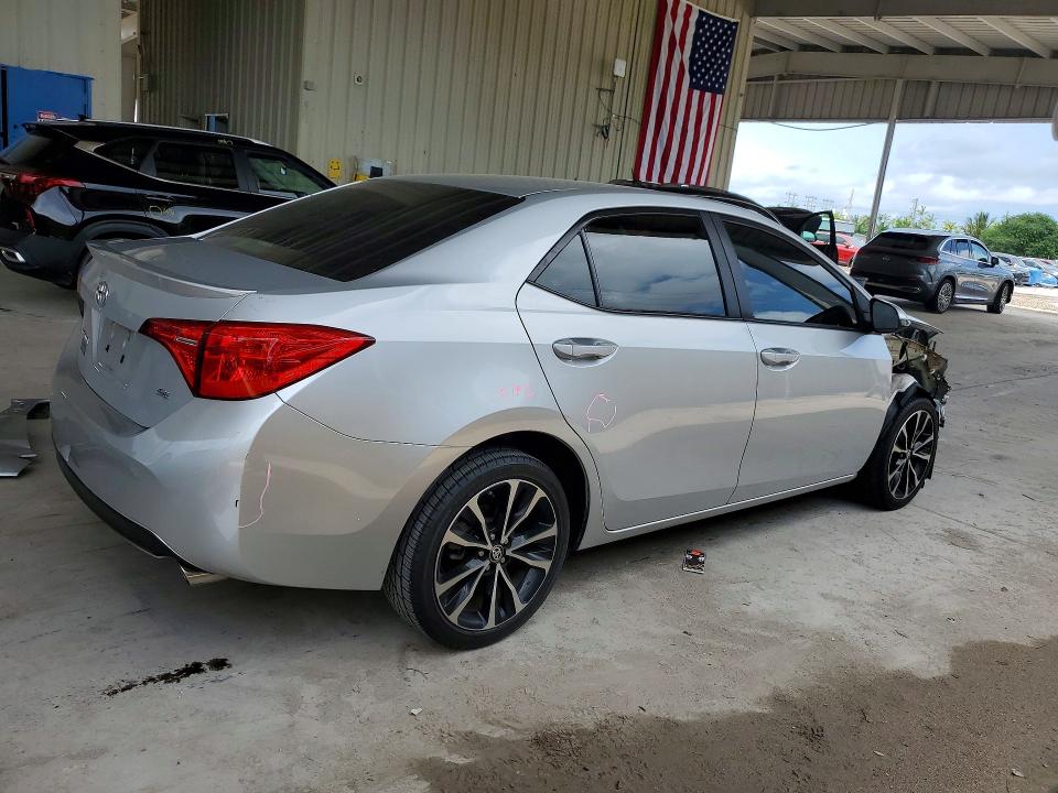 52192426 :رقم المزاد ، 2T1BURHE5KC221944 vin ، 2019 Toyota Corolla مزاد بيع
