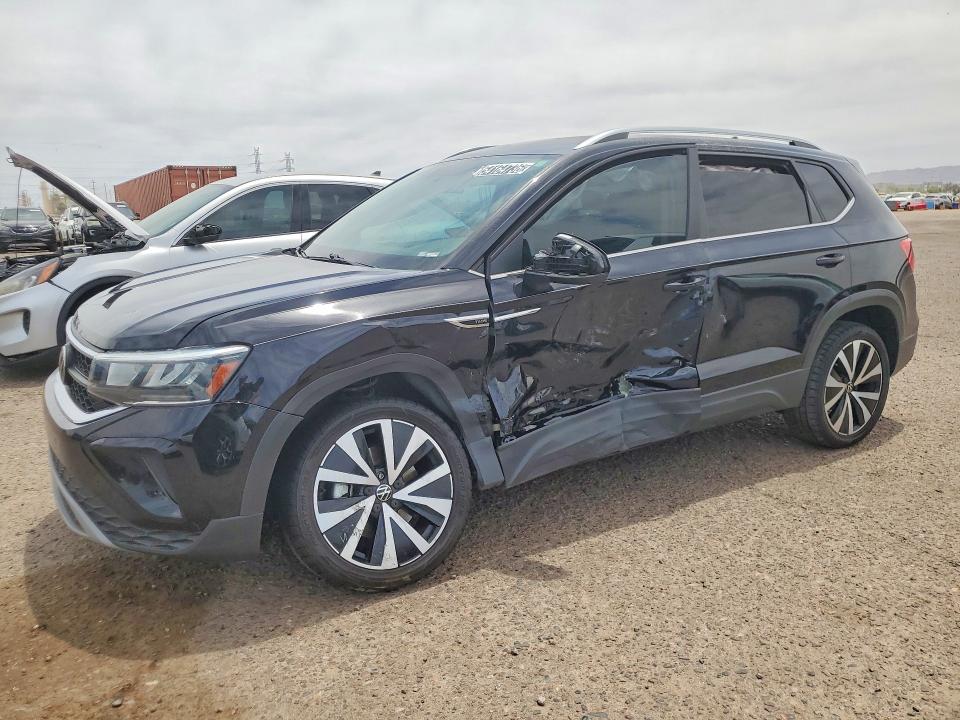 54164736 :رقم المزاد ، 3VVRX7B22NM036742 vin ، 2022 Volkswagen Taos مزاد بيع
