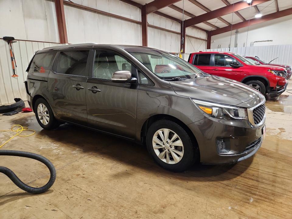 2017 Kia Sedona მანქანა იყიდება აუქციონზე, vin: KNDMB5C18H6308877, აუქციონის ნომერი: 53436326