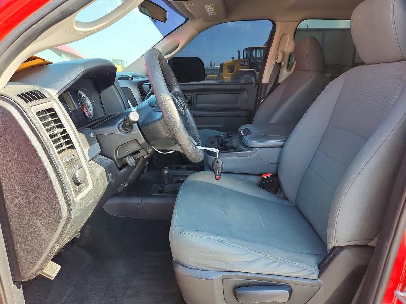 48640376 :رقم المزاد ، 3C6UR5CL5HG680289 vin ، 2017 Ram 2500 مزاد بيع
