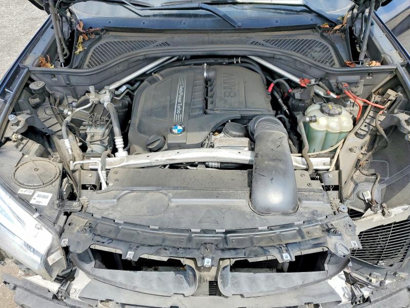 53658656 :رقم المزاد ، 5UXKR2C5XH0U21672 vin ، 2017 Bmw X5 مزاد بيع
