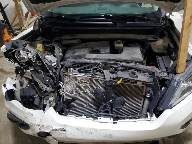 54468596 :رقم المزاد ، 5N1DR2AM8LC616127 vin ، 2020 Nissan Pathfinder مزاد بيع