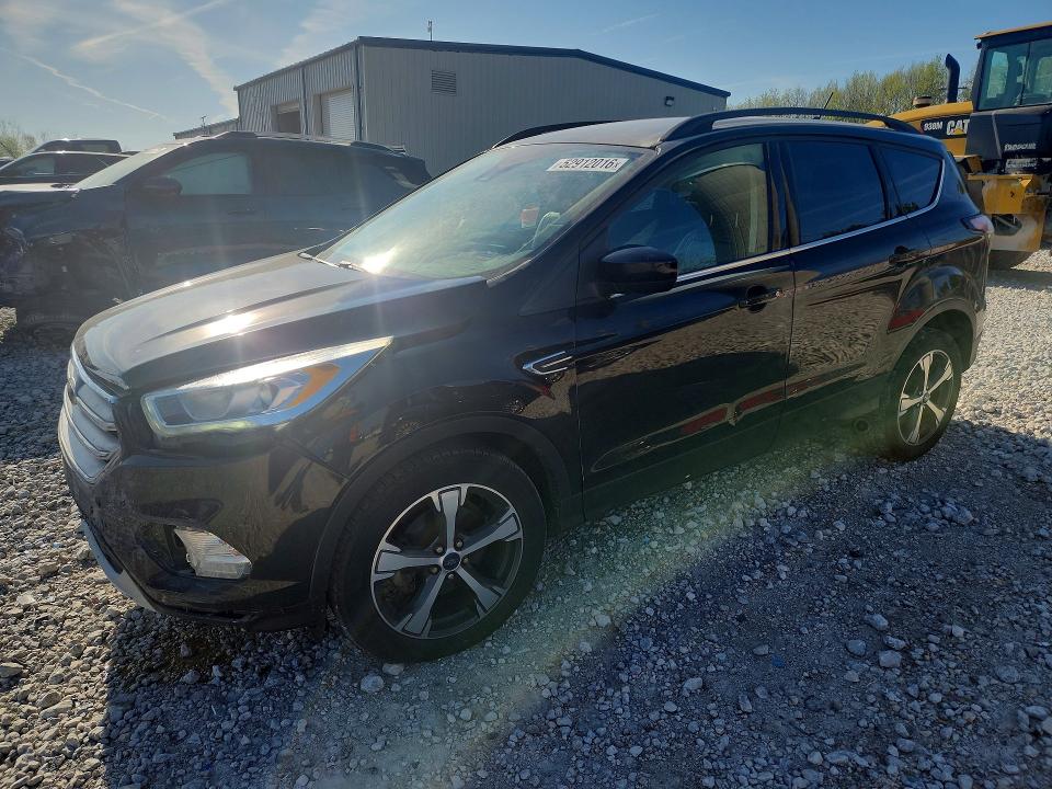 Продаж на аукціоні авто 2018 Ford Escape, vin: 1FMCU0HD7JUB09215, номер лоту: 52912016