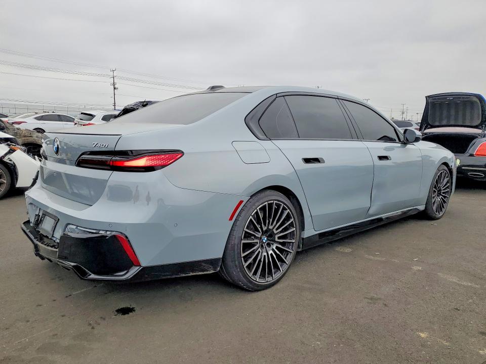 2025 Bmw 740 მანქანა იყიდება აუქციონზე, vin: WBA23EH04SCV01621, აუქციონის ნომერი: 53842006
