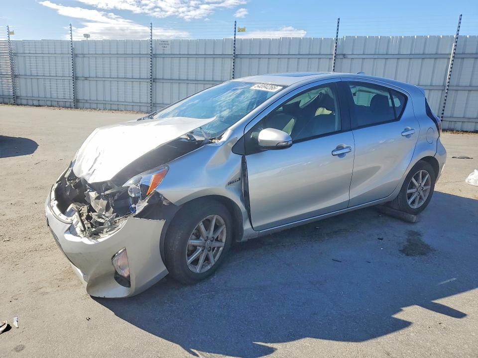 54894266 :رقم المزاد ، JTDKDTB34G1121852 vin ، 2016 Toyota Prius C مزاد بيع