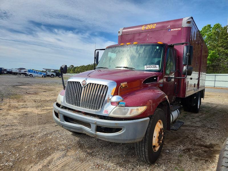 54404306 :رقم المزاد ، 3HAMMAAN2FL645973 vin ، 2015 International 4300 مزاد بيع