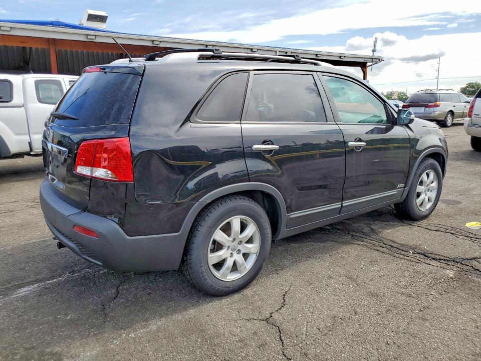 55333436 :رقم المزاد ، 5XYKTDA27DG337868 vin ، 2013 Kia Sorento مزاد بيع