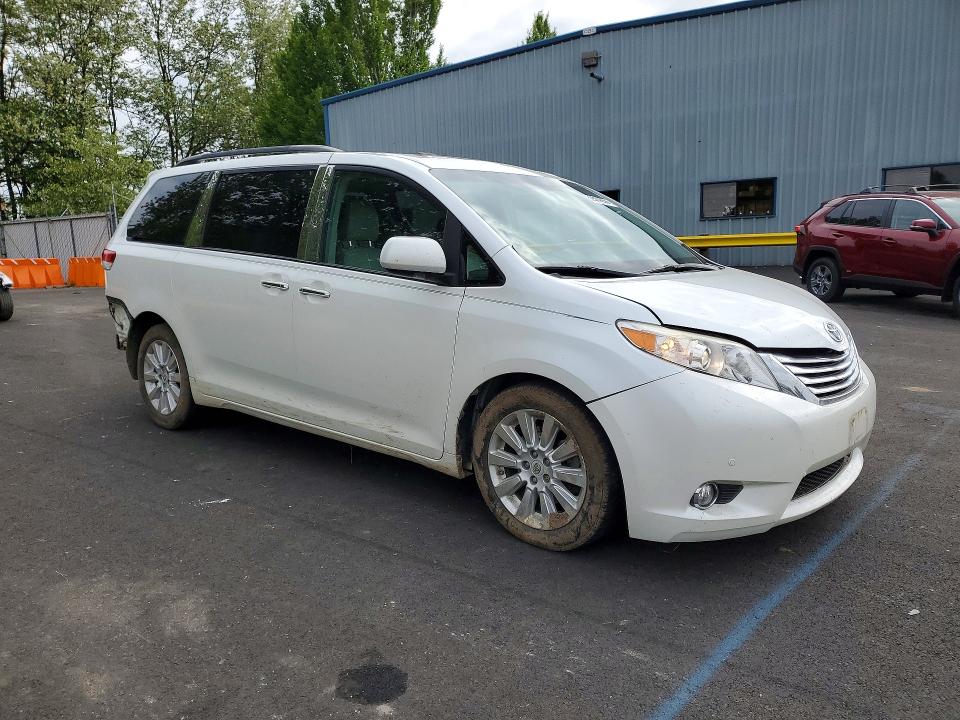 Продажа на аукционе авто 2012 Toyota Sienna, vin: 5TDDK3DC8CS043441, номер лота: 52514656