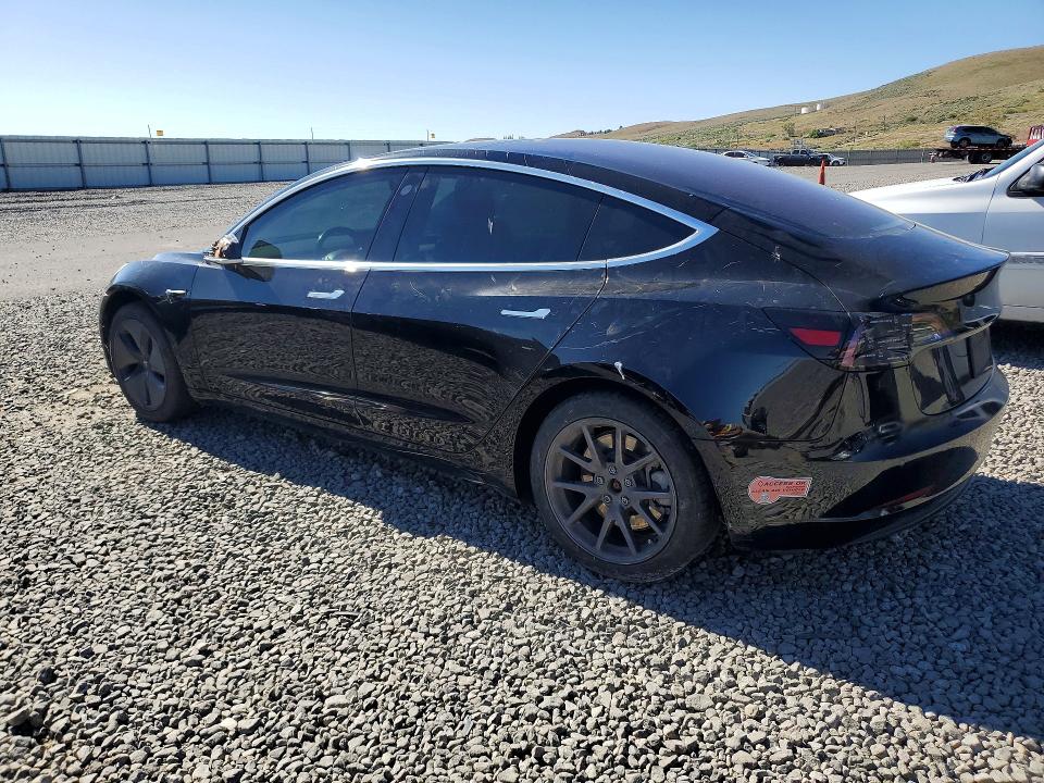 52963546 :رقم المزاد ، 5YJ3E1EA3KF306118 vin ، 2019 Tesla Model 3 مزاد بيع
