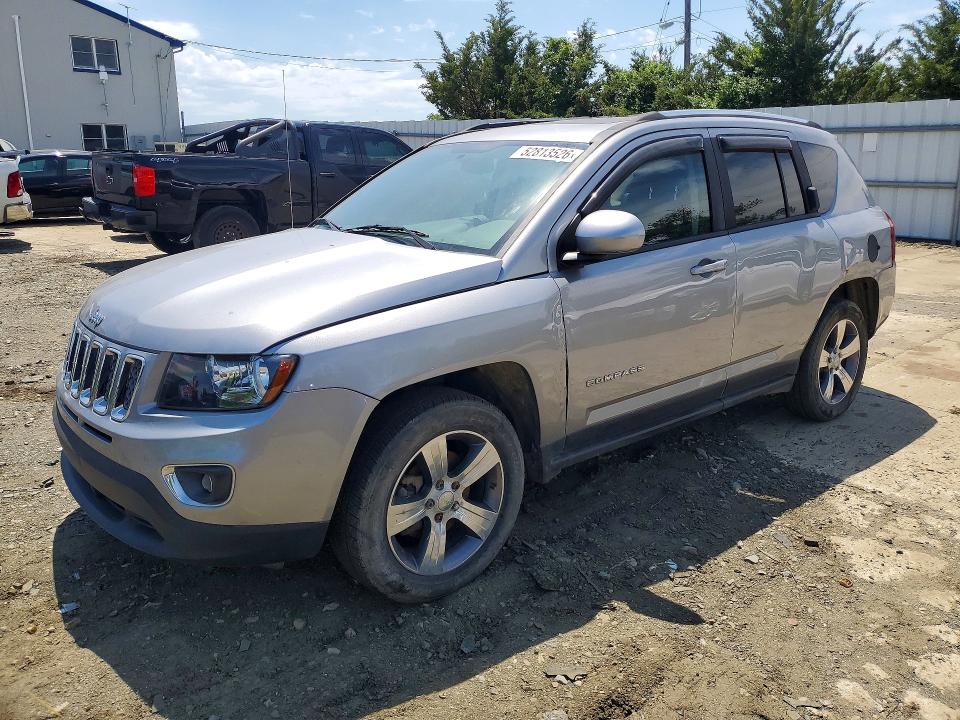 2017 Jeep Compass მანქანა იყიდება აუქციონზე, vin: 1C4NJCEAXHD125940, აუქციონის ნომერი: 52813526