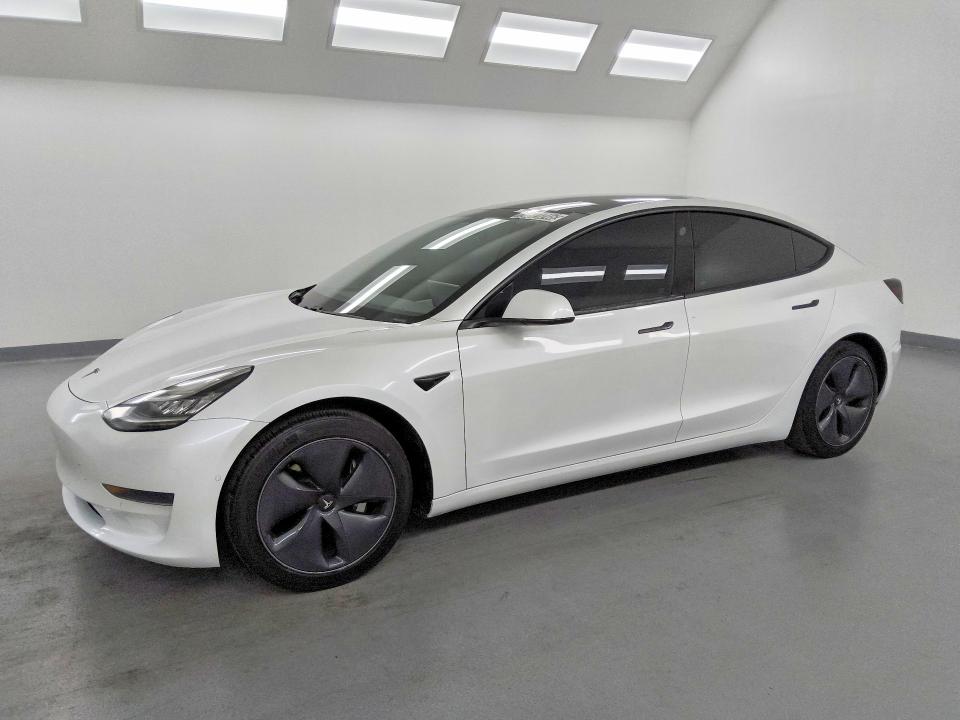 50521246 :رقم المزاد ، 5YJ3E1EAXLF805113 vin ، 2020 Tesla Model 3 مزاد بيع