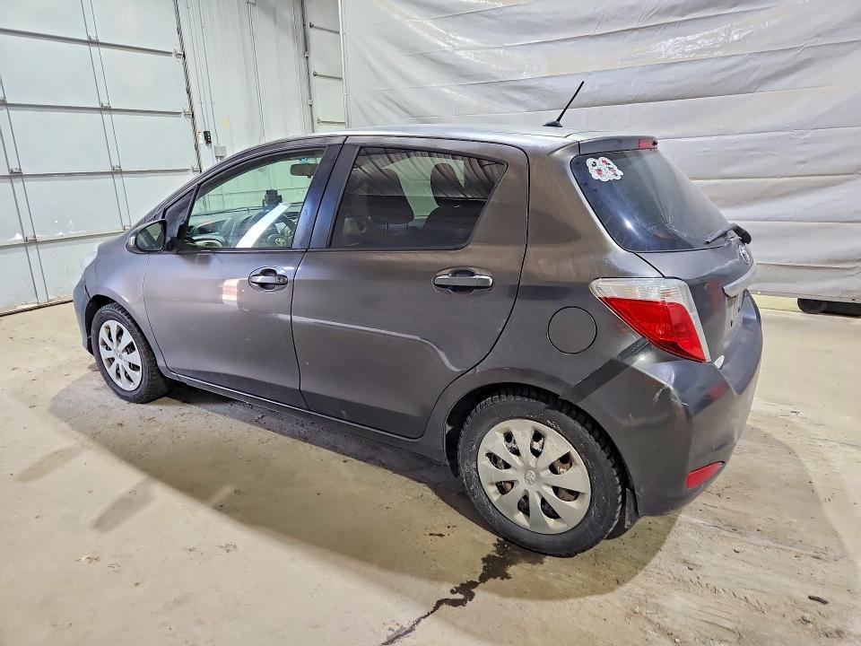52191676 :رقم المزاد ، JTDKTUD36CD525671 vin ، 2012 Toyota Yaris مزاد بيع