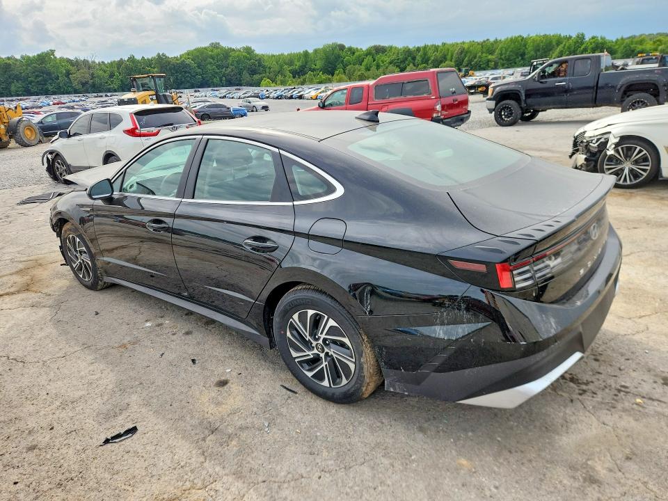 2026 Hyundai Sonata Hybrid მანქანა იყიდება აუქციონზე, vin: KMHL24JJ0TA161013, აუქციონის ნომერი: 54436026