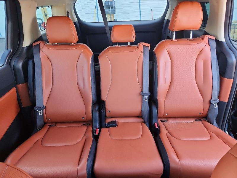 Продажа на аукционе авто 2023 Kia Carnival, vin: KNDNE5H38P6285993, номер лота: 52477556