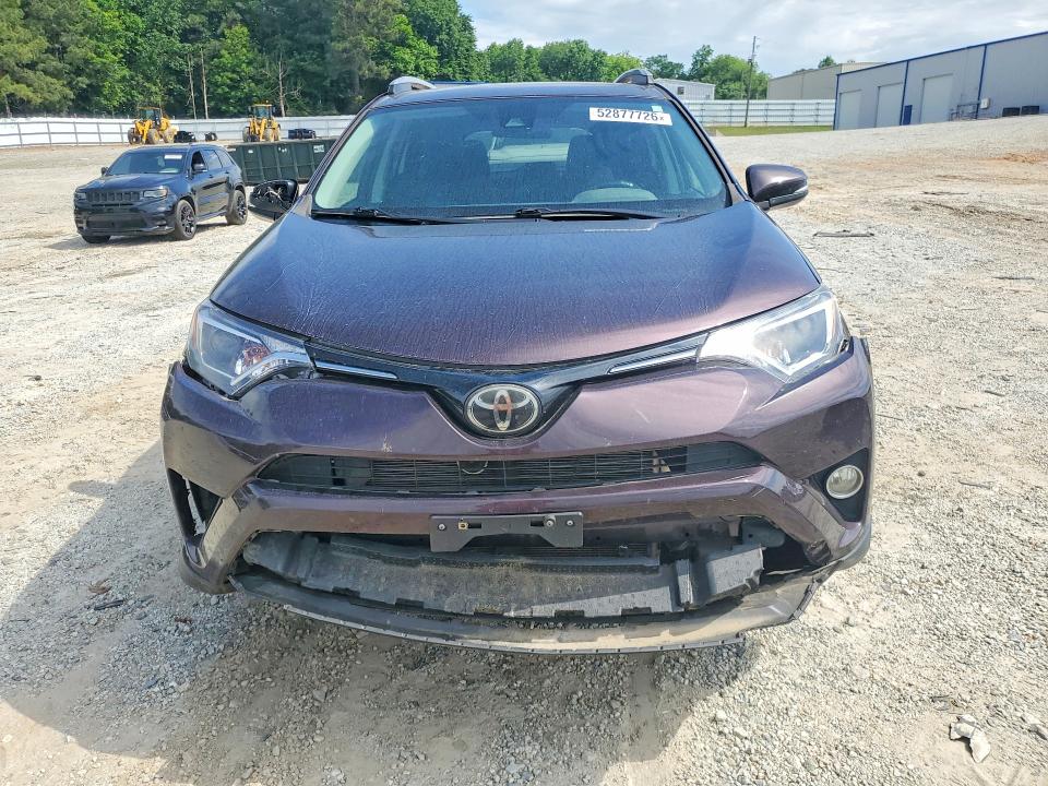 52877726 :رقم المزاد ، 2T3WFREV3JW468982 vin ، 2018 Toyota Rav4 مزاد بيع