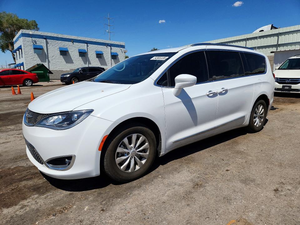 2018 Chrysler Pacifica მანქანა იყიდება აუქციონზე, vin: 2C4RC1EGXJR149906, აუქციონის ნომერი: 54965336