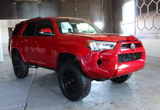 52923036 :رقم المزاد ، JTEBU5JR0H5437725 vin ، 2017 Toyota 4runner مزاد بيع