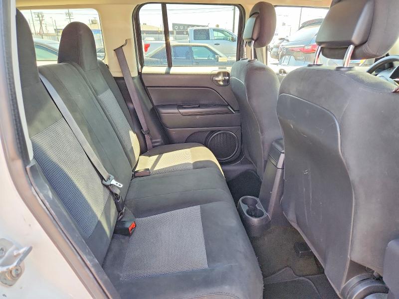 52610456 :رقم المزاد ، 1C4NJPBA1GD675666 vin ، 2016 Jeep Patriot مزاد بيع
