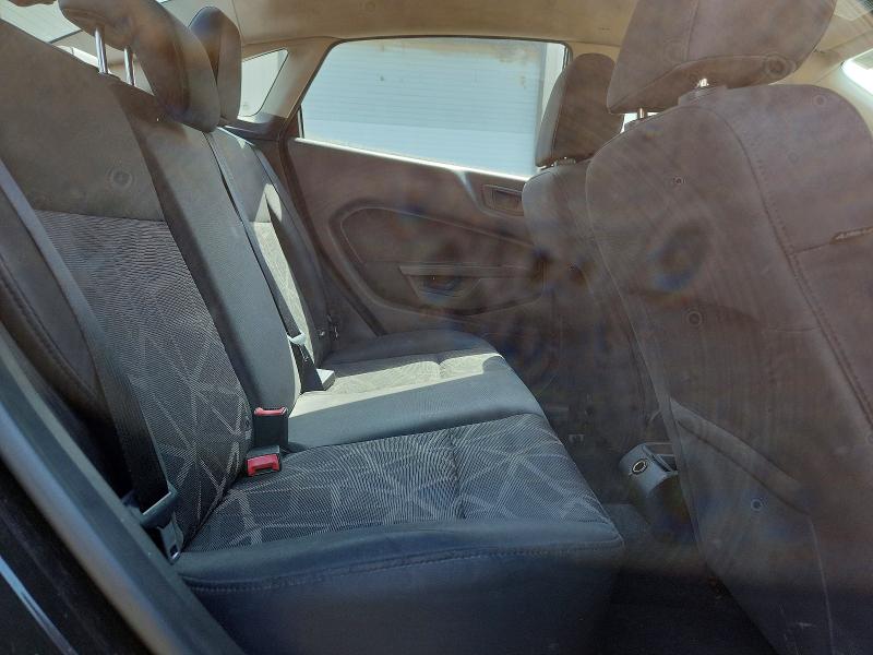 51900926 :رقم المزاد ، 3FADP4BJ2DM129506 vin ، 2013 Ford Fiesta مزاد بيع