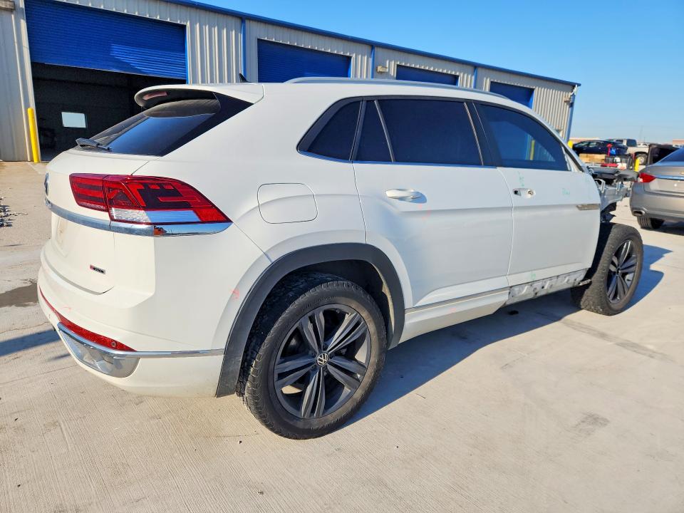 Продажа на аукционе авто 2020 Volkswagen Atlas Cross Sport, vin: 1V26E2CA2LC217210, номер лота: 53188616