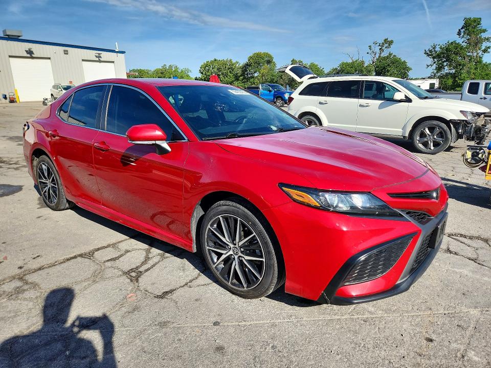 2023 Toyota Camry მანქანა იყიდება აუქციონზე, vin: 4T1G11AK4PU135790, აუქციონის ნომერი: 53433406